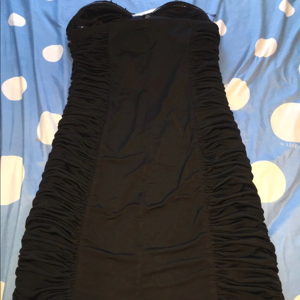 Dress - Picture 2 of 3